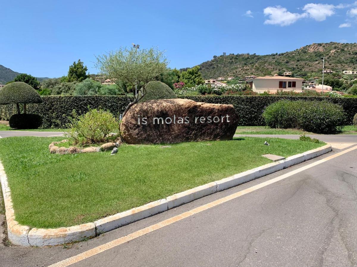 Villa Zippiri Is Molas פולה מראה חיצוני תמונה
