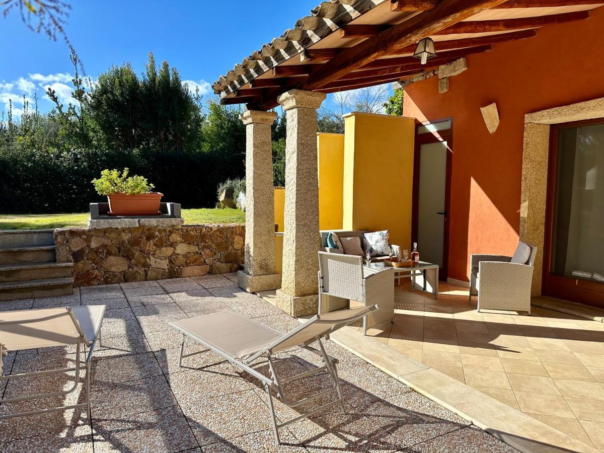 Villa Zippiri Is Molas פולה מראה חיצוני תמונה