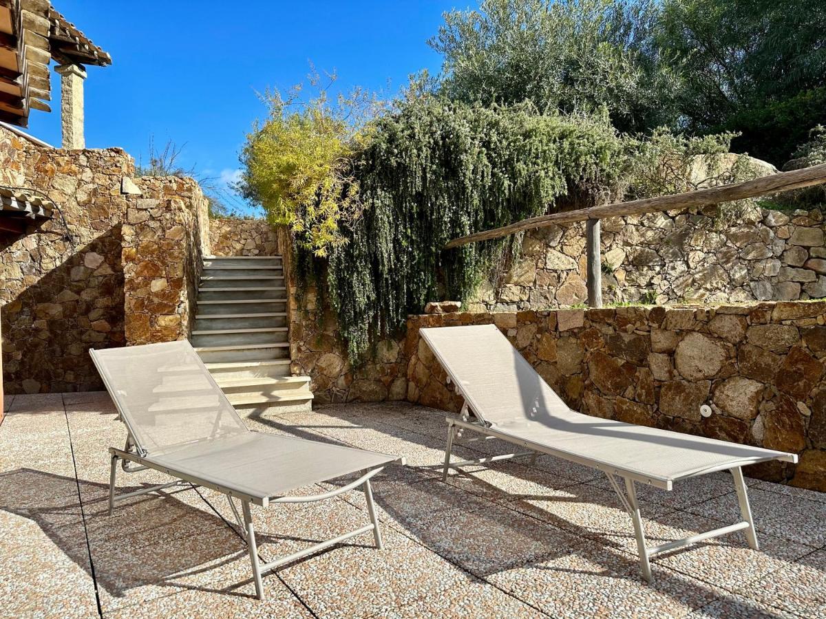 Villa Zippiri Is Molas פולה מראה חיצוני תמונה